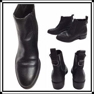 Cole Haan Newburg Ankle Bootie 6.5M WATERPROOF